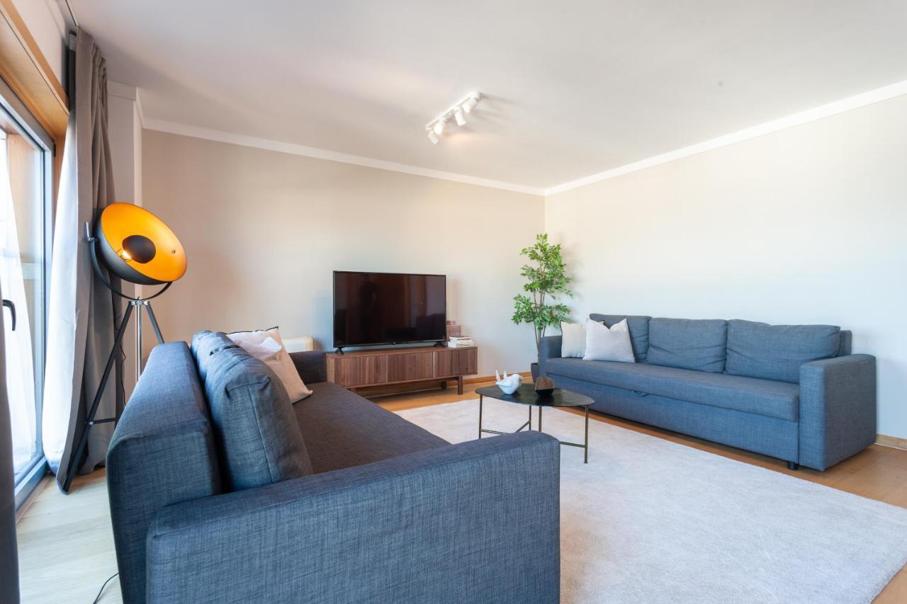 Apartment Your Parque Das Nacoes Lissabon